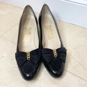 Salvatore Ferragamo Vintage Heels With Bows Black Size 7 AAA